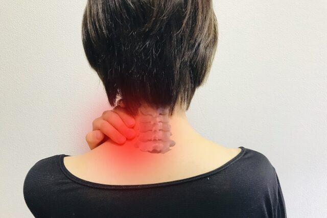 首痛、寝違え、肩こり